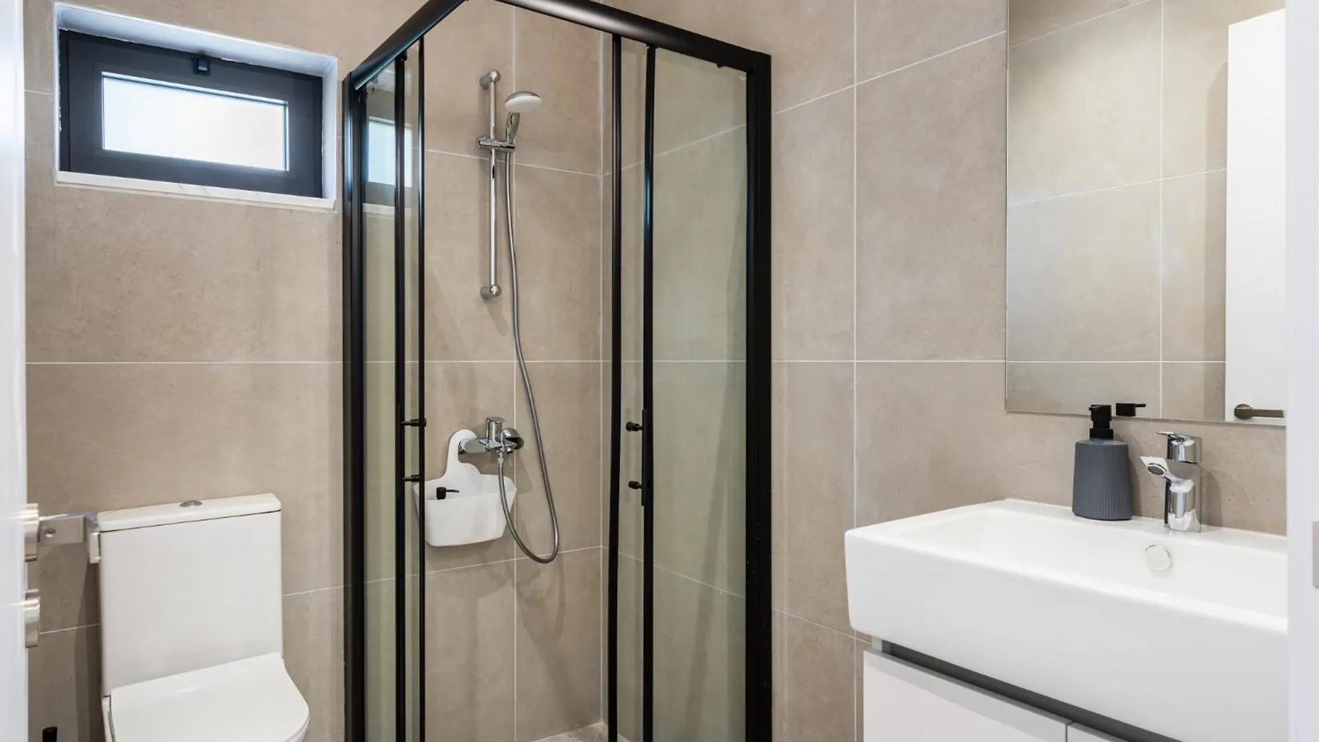 Solara - Stylish Balcony Apartments In Larnaca