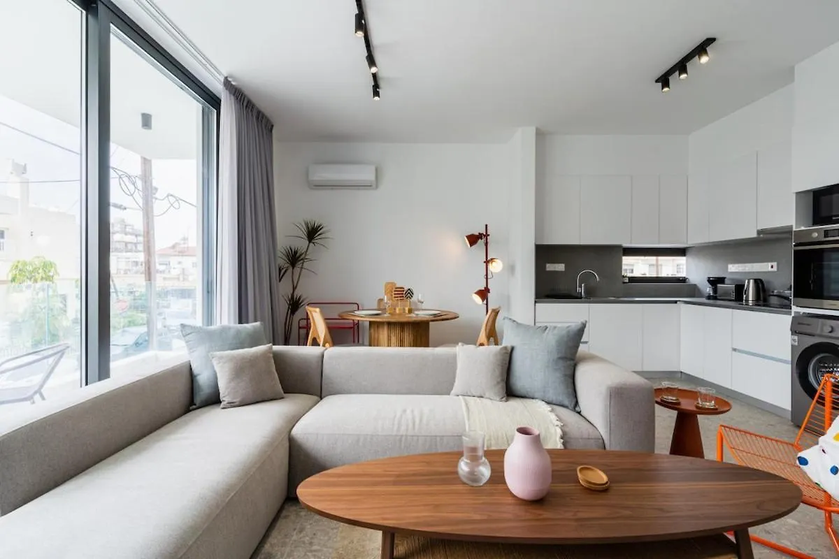 Solara - Stylish Balcony Apartments In Larnaca