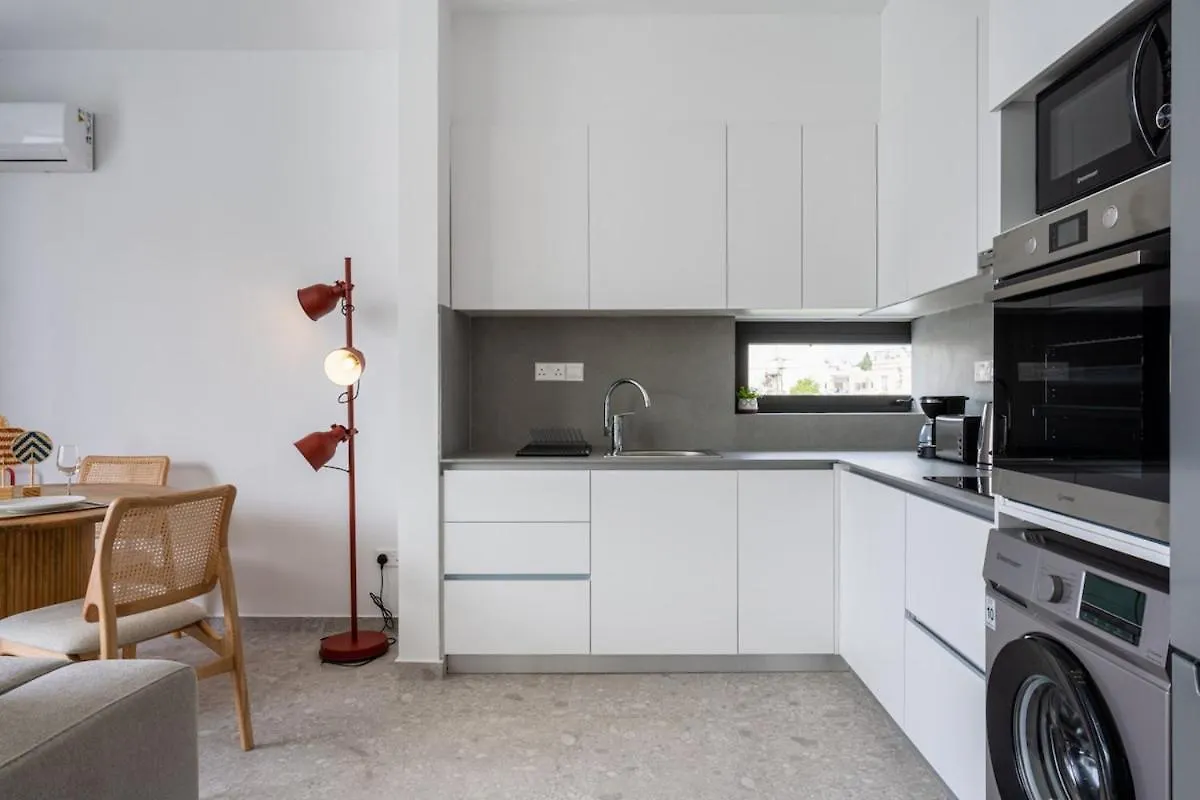 Solara - Stylish Balcony Apartments In Larnaca 0*,