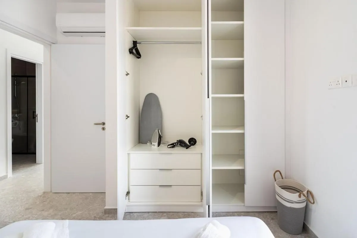 Solara - Stylish Balcony Apartments In Larnaca