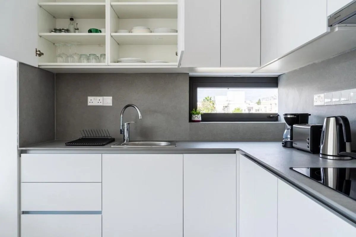Solara - Stylish Balcony Apartments In Larnaca